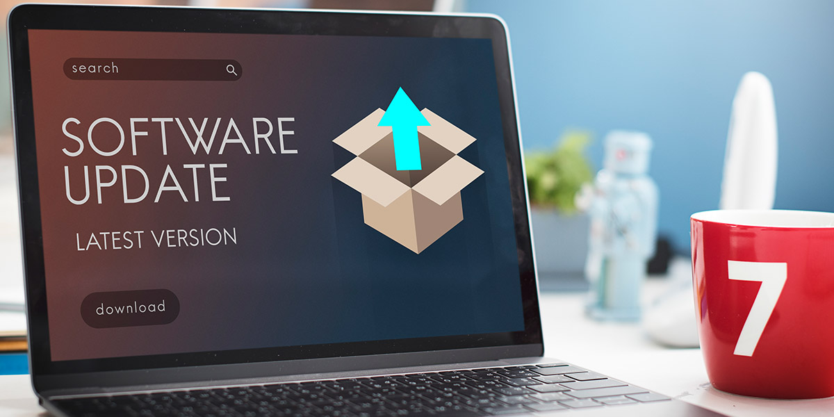 Ilustración de una computadora mostrando una actualización del sistema para reforzar su seguridad.